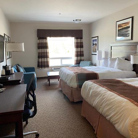 Ramada By Wyndham Creston Hotel Buitenkant foto